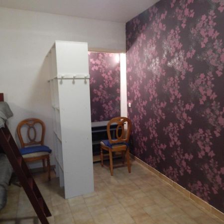 25 F Mistral 1 Er G Apartment Coursan Exterior photo